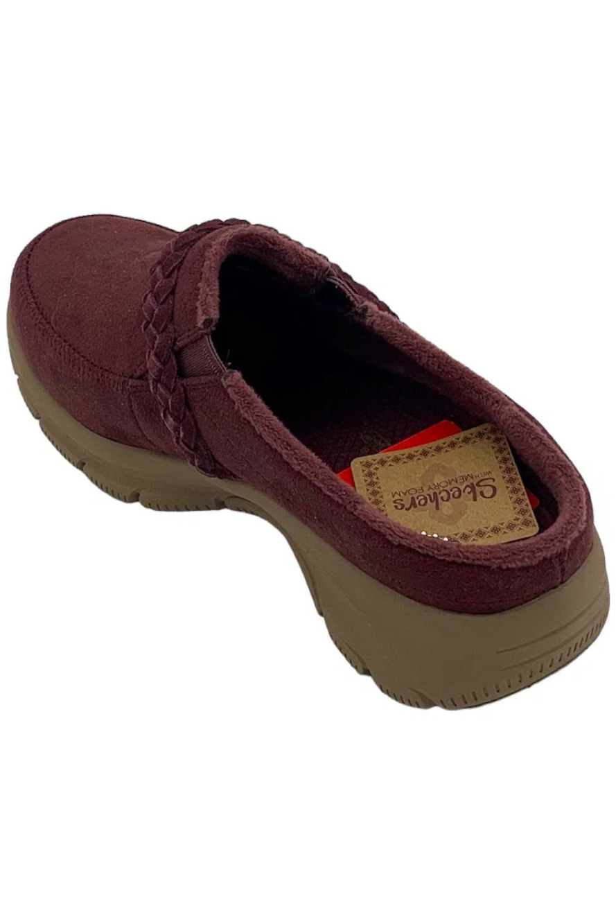 Skechers Easy Going Water Repellent Suede Clogs Darling Thing Burgundy - Wide - Picture 3 of 3